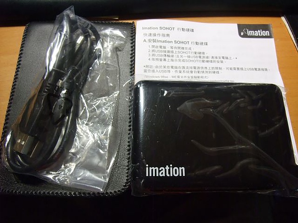 640G-本體與配件.JPG 640G-本體與配件.JPG