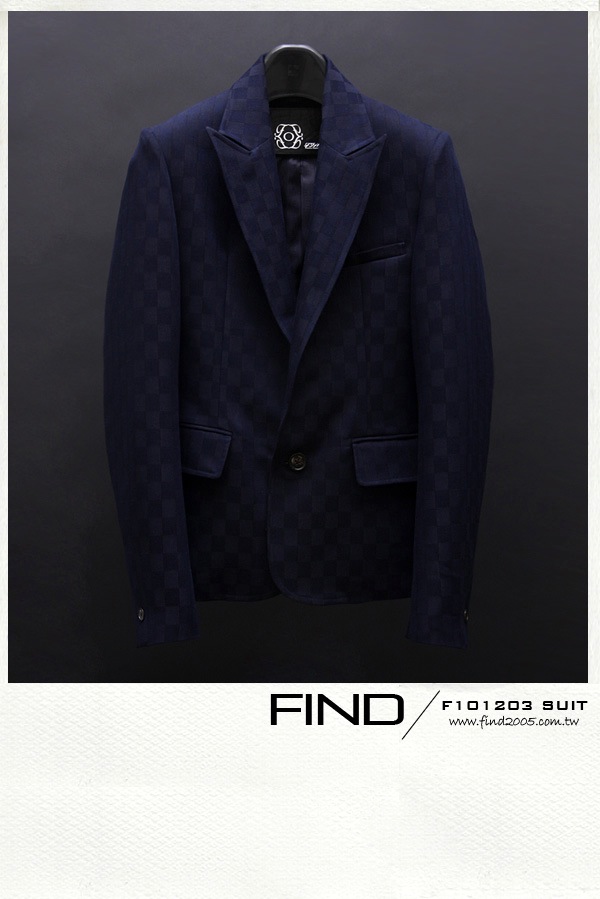 F101203-SUIT.jpg