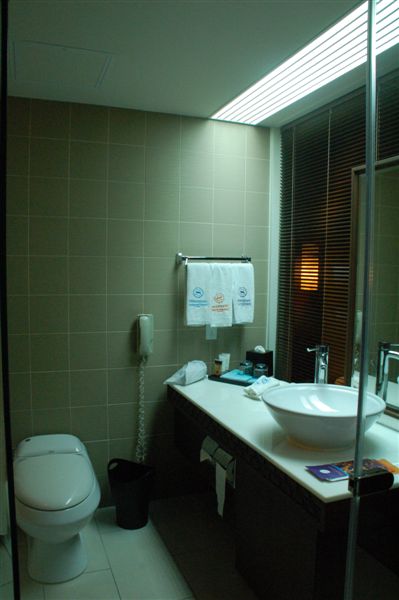 DSC_7203.JPG DSC_7203.JPG