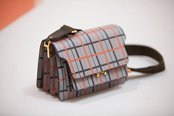 MARNI_SS14_TRUNK-BAG-16