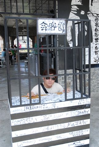 DSC_0033.JPG DSC_0033.JPG