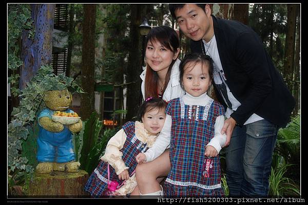 超卡哇以的熊熊家族世界