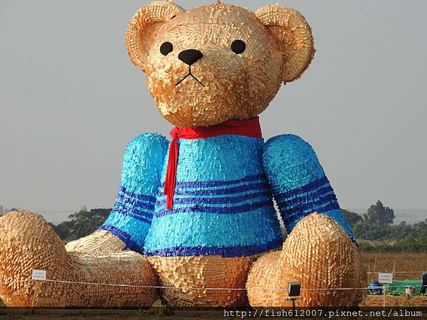 {fishraymond}2014 航空城地景藝術節 迷失的小熊3 {fishraymond}2014 航空城地景藝術節 迷失的小熊3