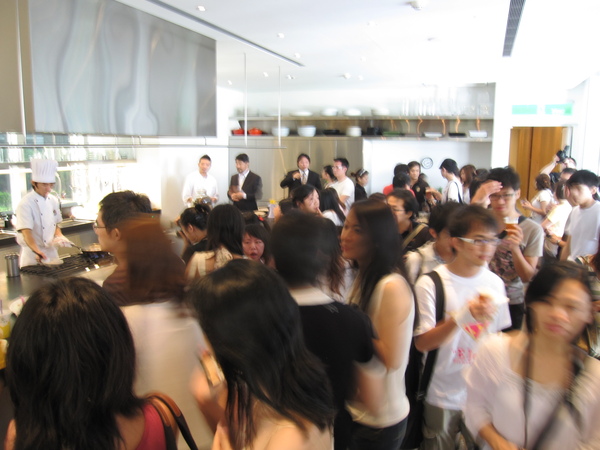 啤酒無限暢飲與美食 啤酒無限暢飲與美食