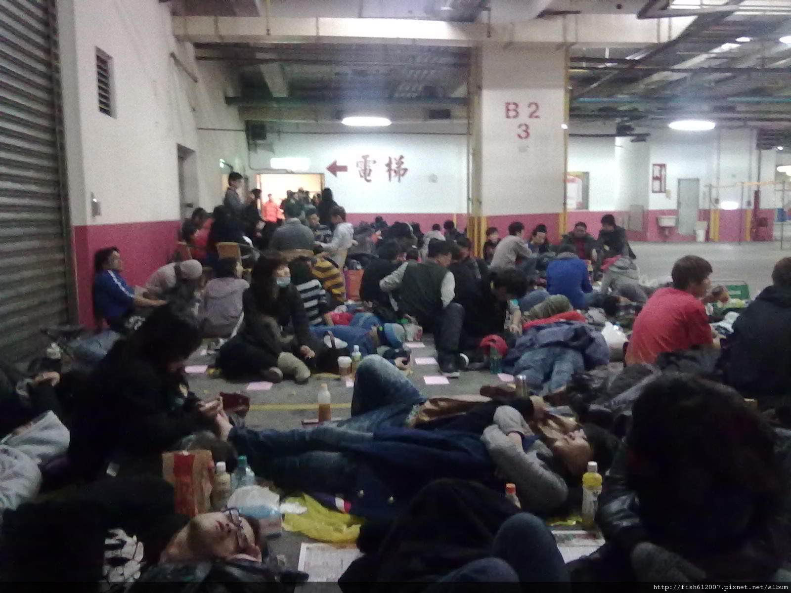 遠百桃園店 搶福袋 1 遠百桃園店 搶福袋 1