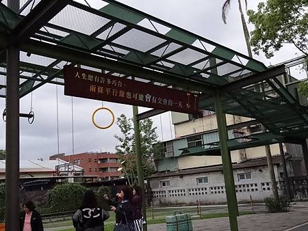 DSC00976.JPG DSC00976.JPG