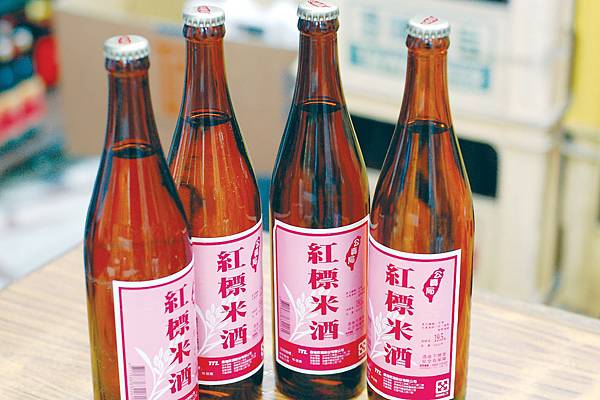 L-111901-2.jpg L-111901-2.jpg