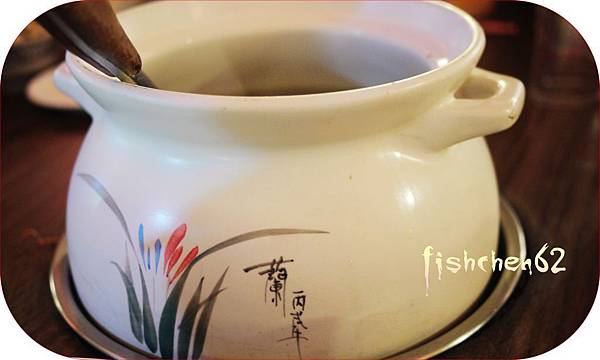 P1090599-1.jpg P1090599-1.jpg