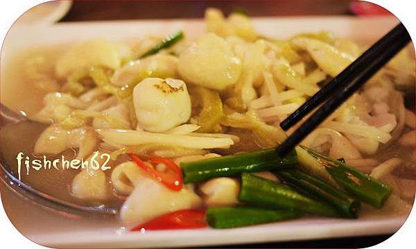 P1090602-1.jpg P1090602-1.jpg