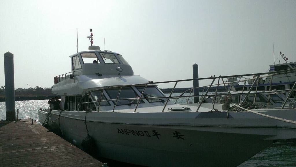 嘉義布袋遊艇海釣