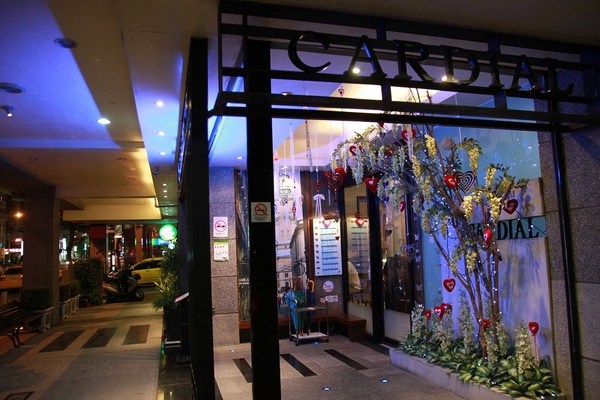 IMG_4147.jpg IMG_4147.jpg