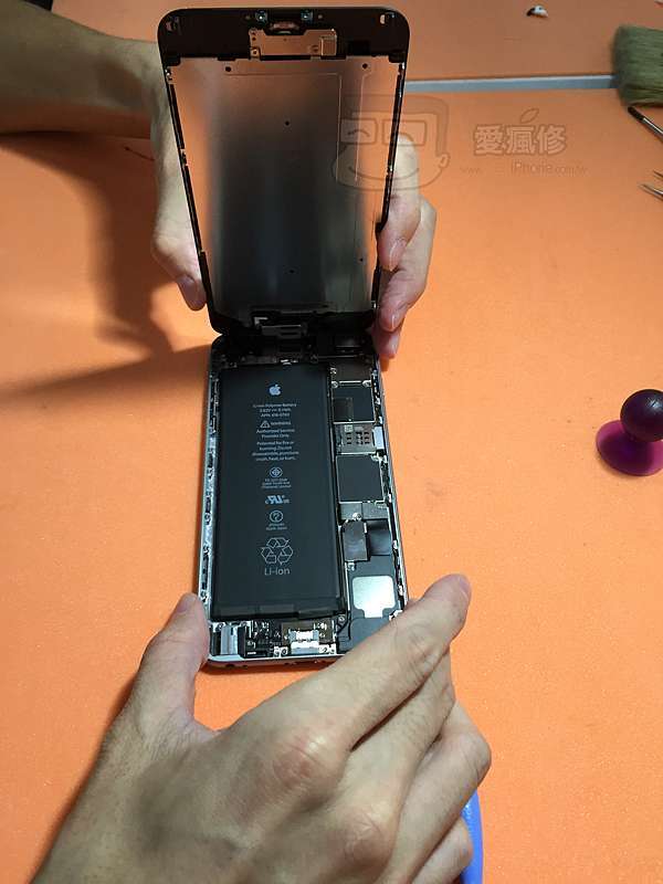全台首發 Iphone6 Plus 簡易拆解教學文 愛瘋修的維修天地 痞客邦