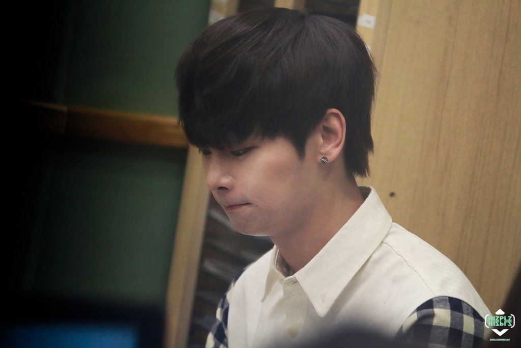 131205 빅스 슈키라 오픈 스튜디오 HizPlz_MG_0402.jpg 131205 빅스 슈키라 오픈 스튜디오 HizPlz_MG_0402.jpg