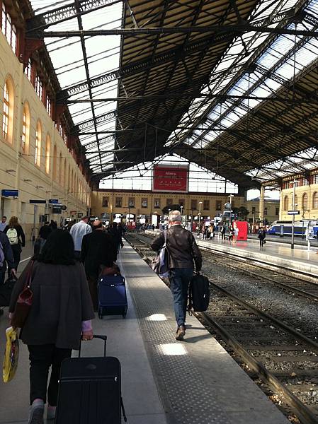 Flat 135/愛旅遊 法國 南法 馬賽Marseille day 1 守護聖母教堂 舊港 Flat 135/愛旅遊 法國 南法 馬賽Marseille day 1 守護聖母教堂 舊港