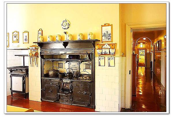 interior-07-kitchen.jpg interior-07-kitchen.jpg