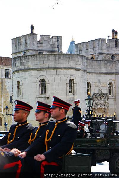 2013.04.30 104 2013.04.30 104