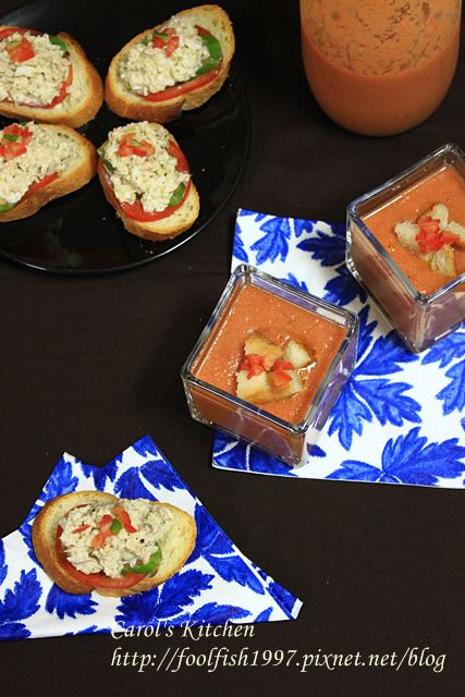 蕃茄冷湯佐芹香鮪魚Tapas 03.jpg