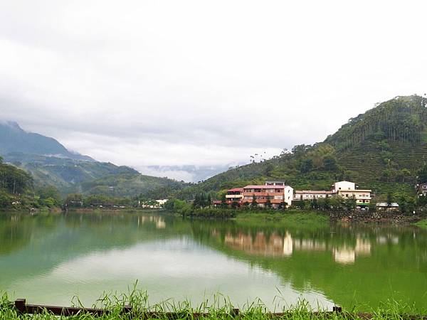 1.綠漾麒麟潭 1.綠漾麒麟潭