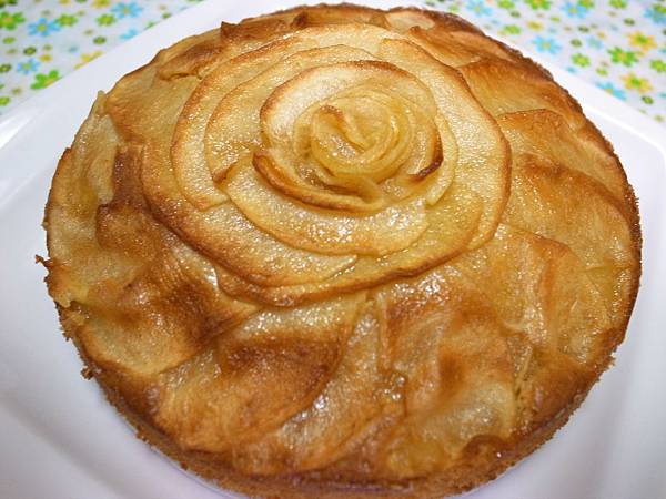 1.綻放玫瑰花紋的蛋糕.JPG