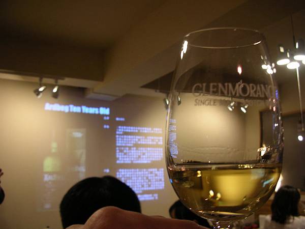 1010419 096 1010419 096