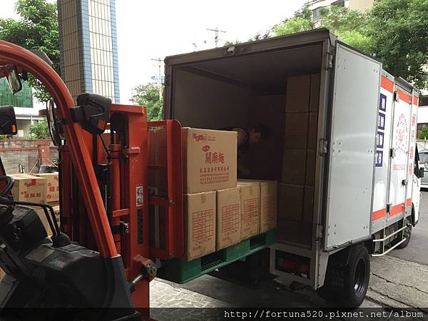 鴻德 愛心麵麵 送達 鴻德 愛心麵麵 送達