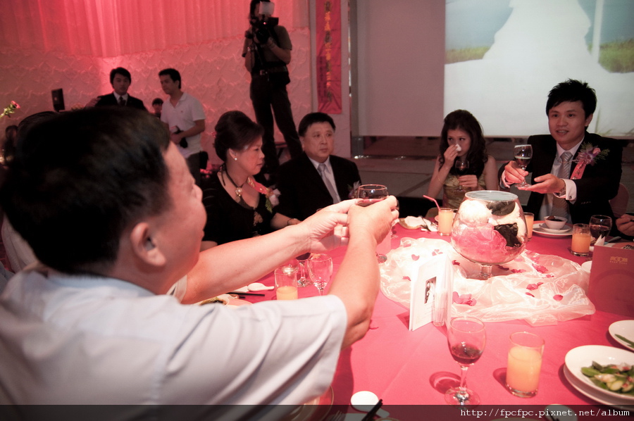 瑋鍵 & 雅惠 (920)_exposure_調整大小.jpg