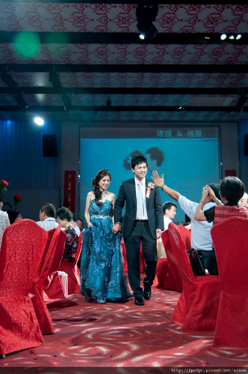 瑋鍵 & 雅惠 (1146)_exposure_調整大小.jpg