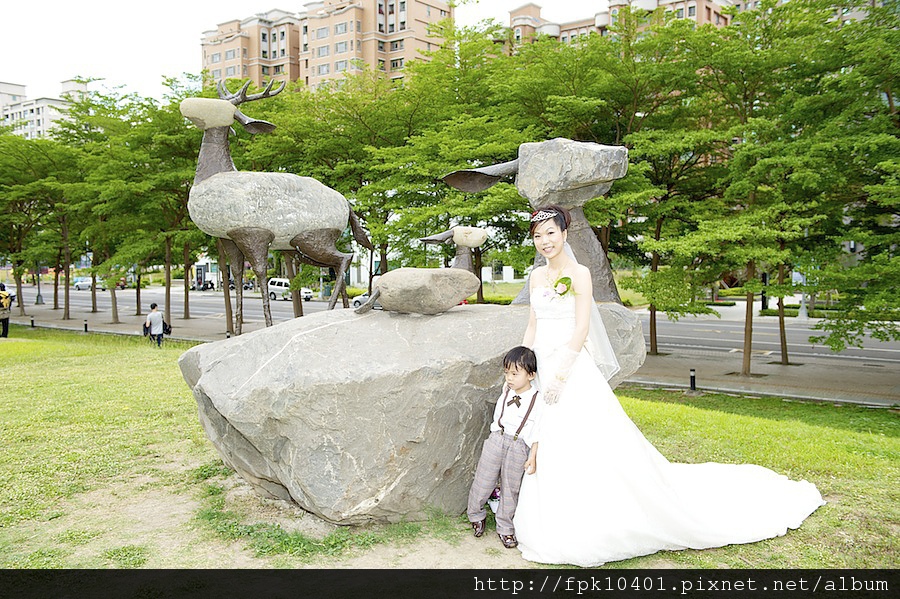 DSE_0713.jpg DSE_0713.jpg