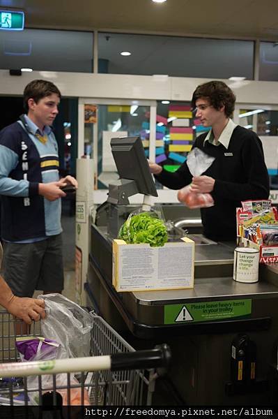 408624_3691736223053_799925117_n