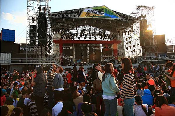 西岸-002-1.jpg 西岸-002-1.jpg