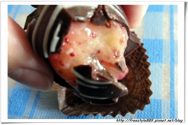 Joyce49.jpg Joyce49.jpg