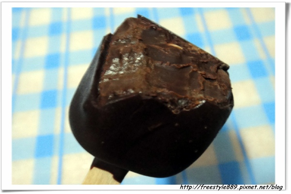 Joyce22.jpg Joyce22.jpg