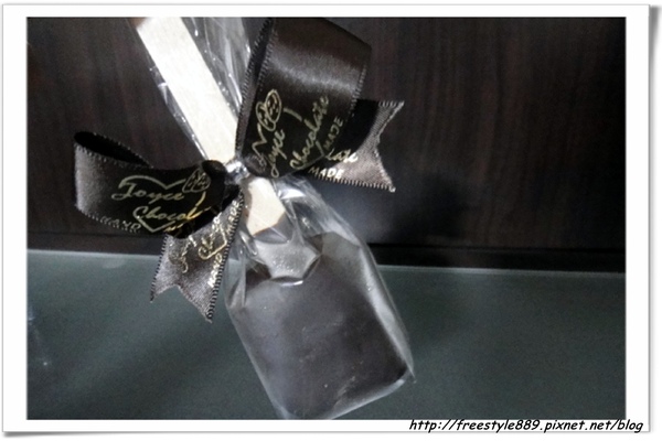 Joyce05.jpg Joyce05.jpg