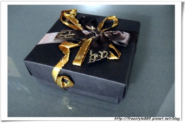 Joyce10.jpg Joyce10.jpg