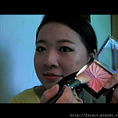 Daiso Makeup Challenge-Video1-Warm Earthy Eyes-Snapshot-blushshade.png