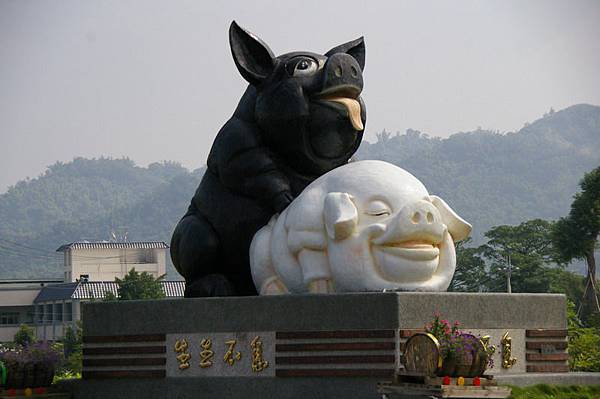 這放在省道上行嗎... 這放在省道上行嗎...