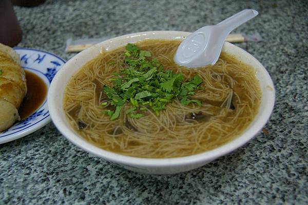 麵線有夠大碗 麵線有夠大碗