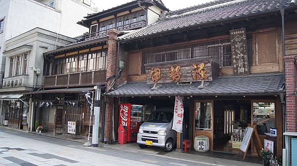 DSC00127.jpg DSC00127.jpg