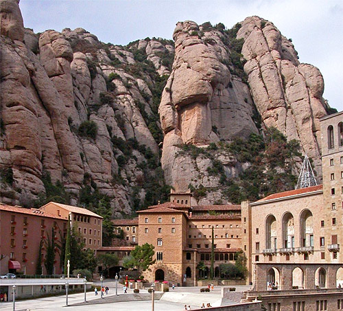 Montserrat-1.jpg