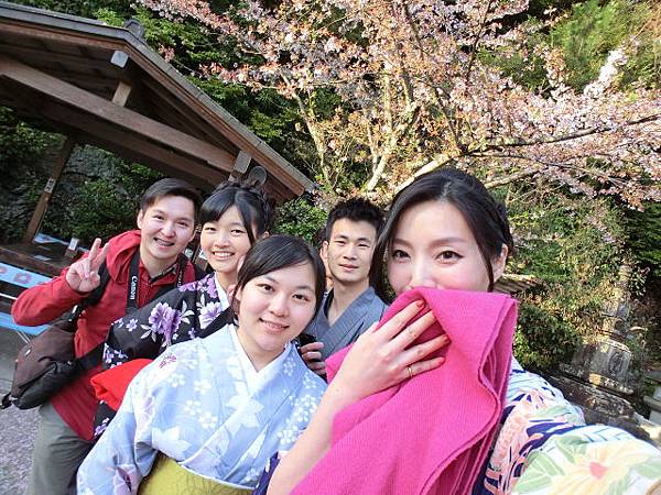 【2015日本大阪清水五条駅】DAY5日文系畢業戰鬥行之第一次到大阪夢館和服初體驗+第一次參拜清水寺、主要祈求戀愛運的地主神社+風景絕佳的清水舞台