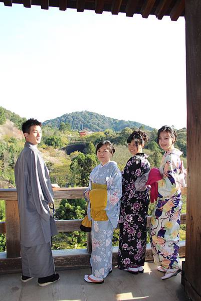 【2015日本大阪清水五条駅】DAY5日文系畢業戰鬥行之第一次到大阪夢館和服初體驗+第一次參拜清水寺、主要祈求戀愛運的地主神社+風景絕佳的清水舞台