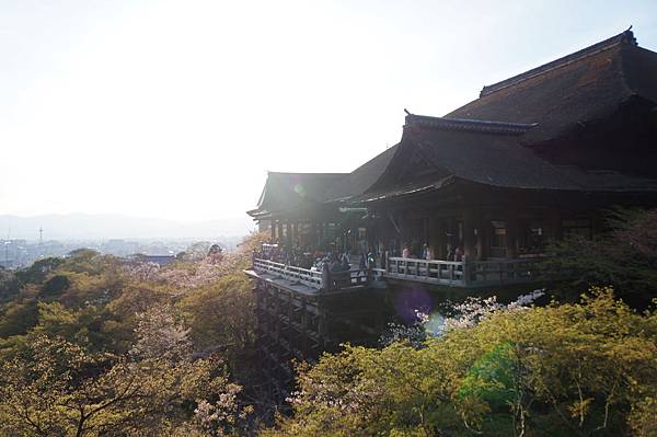 【2015日本大阪清水五条駅】DAY5日文系畢業戰鬥行之第一次到大阪夢館和服初體驗+第一次參拜清水寺、主要祈求戀愛運的地主神社+風景絕佳的清水舞台