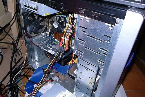 ap_F23_20090201101111367.jpg ap_F23_20090201101111367.jpg