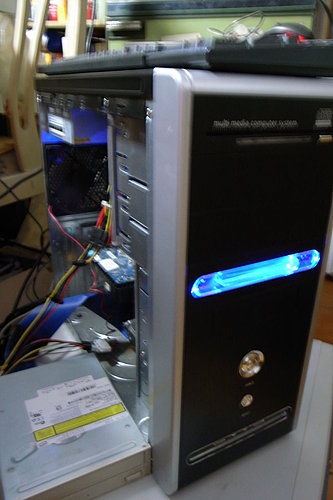 ap_F23_20090201101016193.jpg ap_F23_20090201101016193.jpg