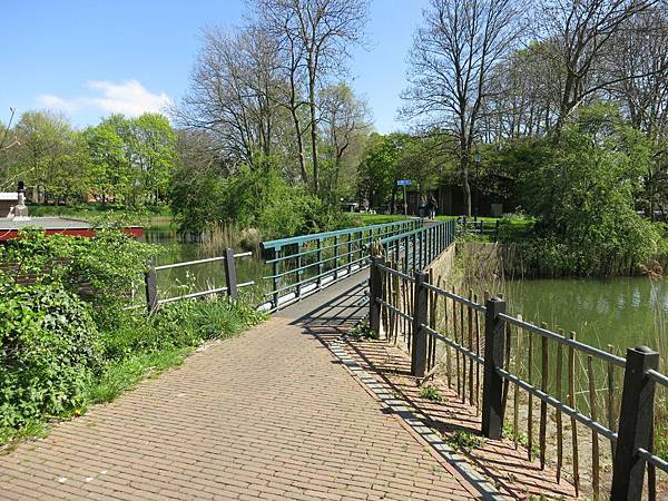 IMG_2027.jpg IMG_2027.jpg