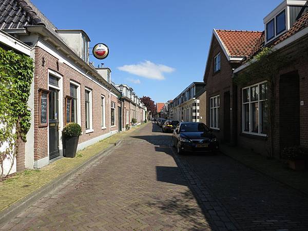 IMG_2032.jpg IMG_2032.jpg