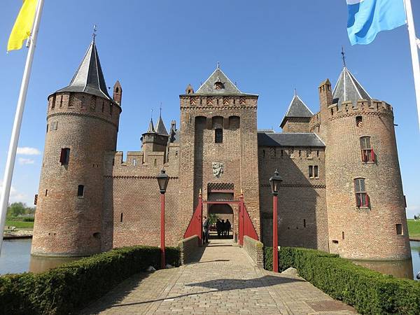 IMG_2046.jpg IMG_2046.jpg