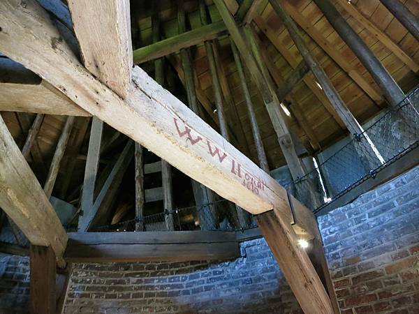 IMG_2061.jpg IMG_2061.jpg