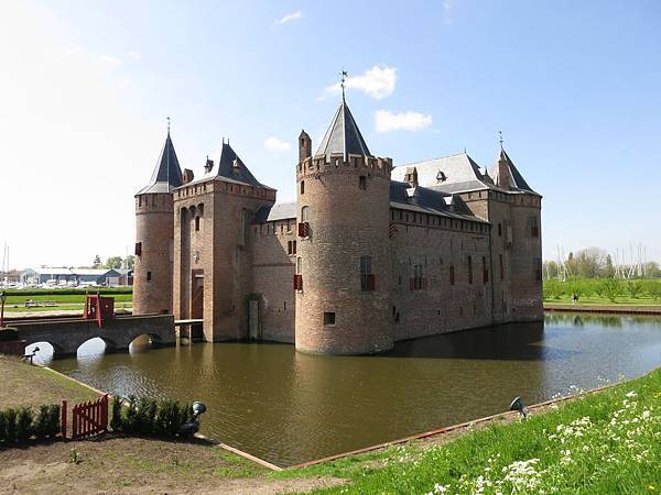 IMG_2065.jpg IMG_2065.jpg