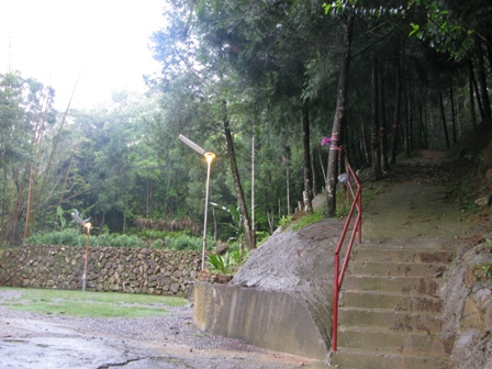 2012_0422_062201 2012_0422_062201